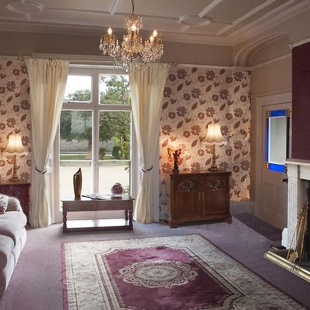 Hilbury Court Hotel Trowbridge Ngoại thất bức ảnh