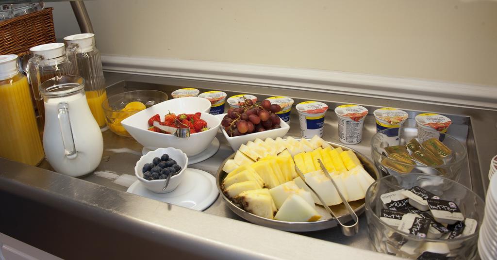 Hilbury Court Hotel Trowbridge Ngoại thất bức ảnh